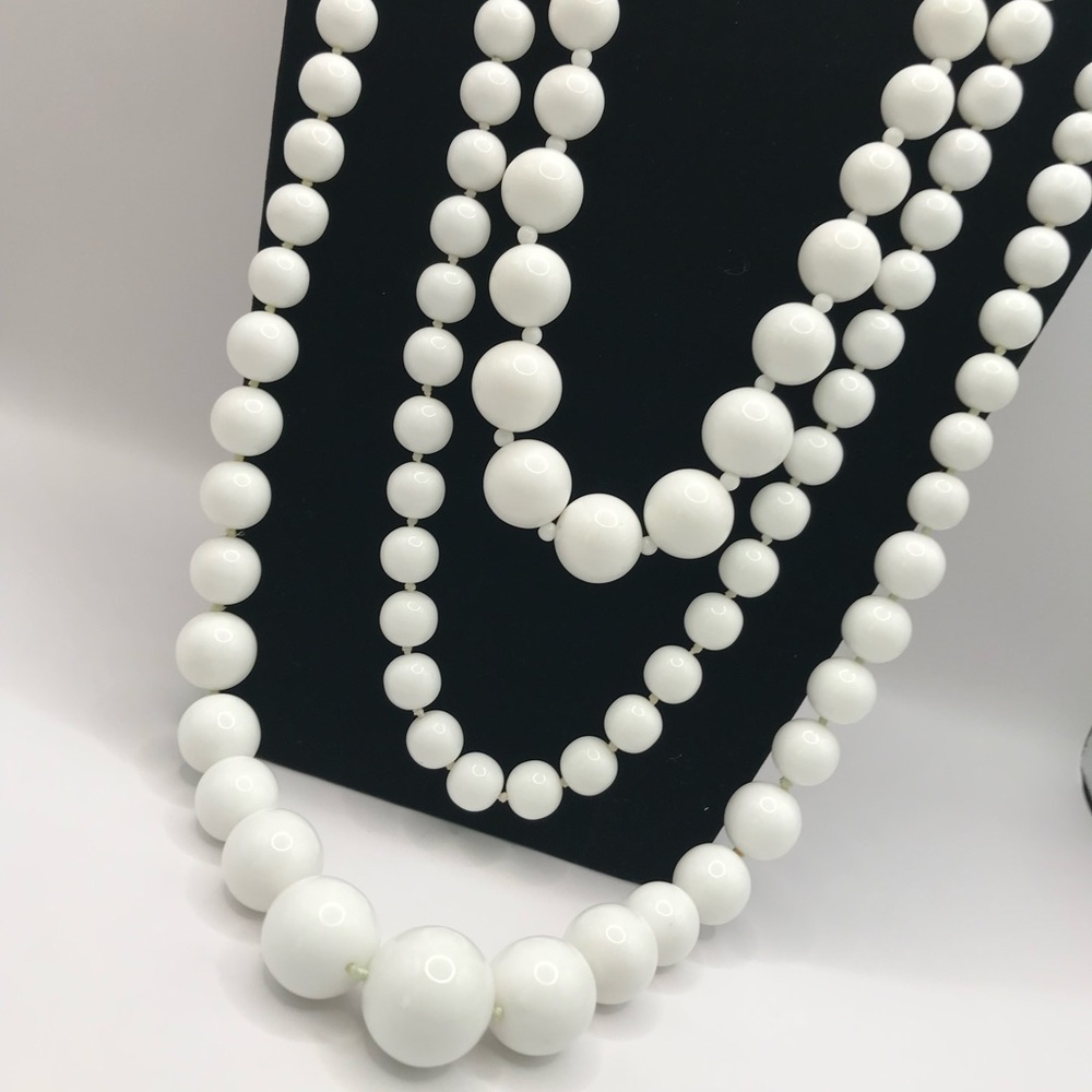 3 Elegant White Acrylic Beaded Layering Necklaces - Picture 3 of 12